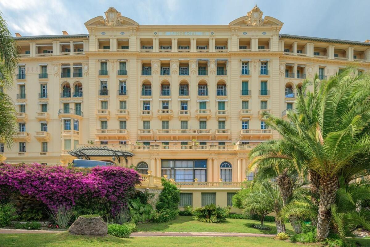 Le Coq Imperial - Parking - Spacieux Ментона Екстериор снимка